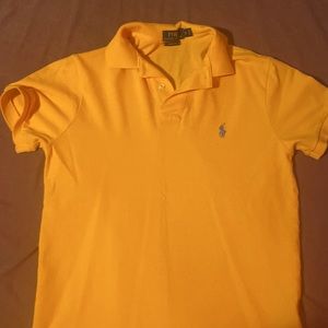 Mens Ralph Lauren polo shirt. Size small